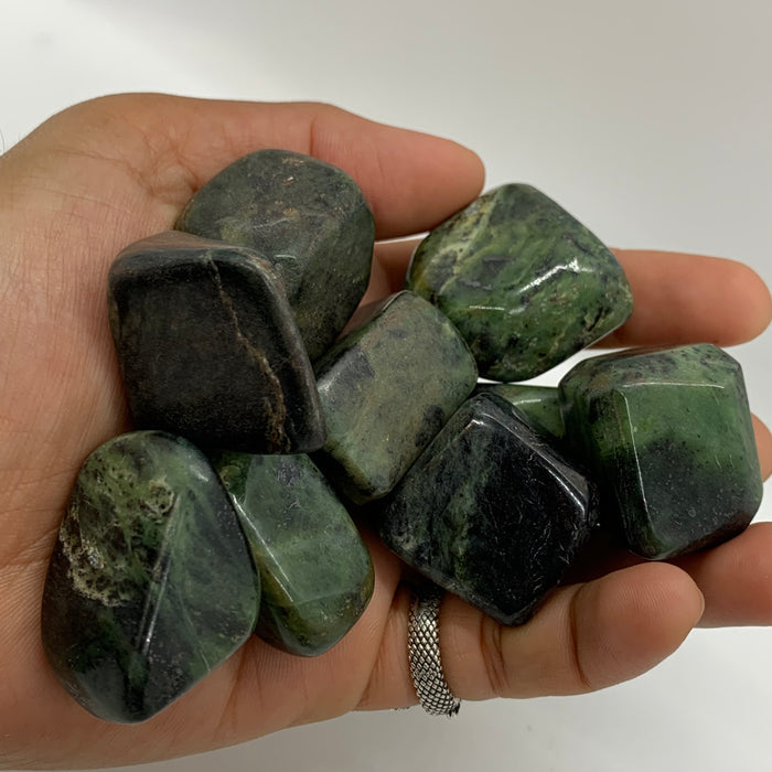 1x Nephrite Jade Tumble!