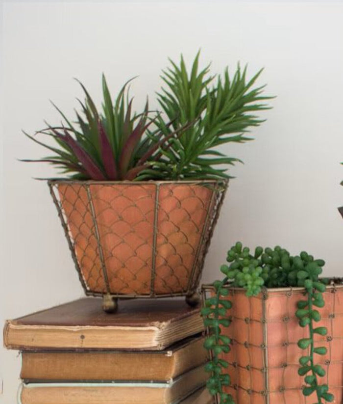 Terracotta Planter with Wire Wrap, Large